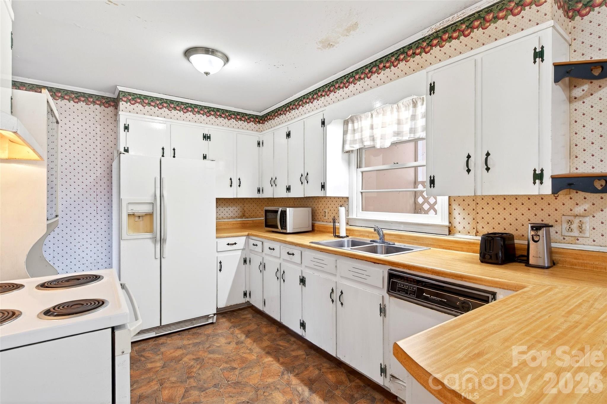 106 Chapel Street Spruce Pine NC 28777