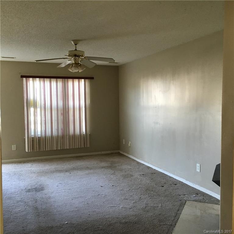 10928 Olde English Drive Charlotte NC 28216