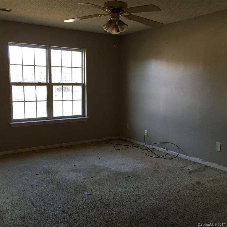 10928 Olde English Drive Charlotte NC 28216