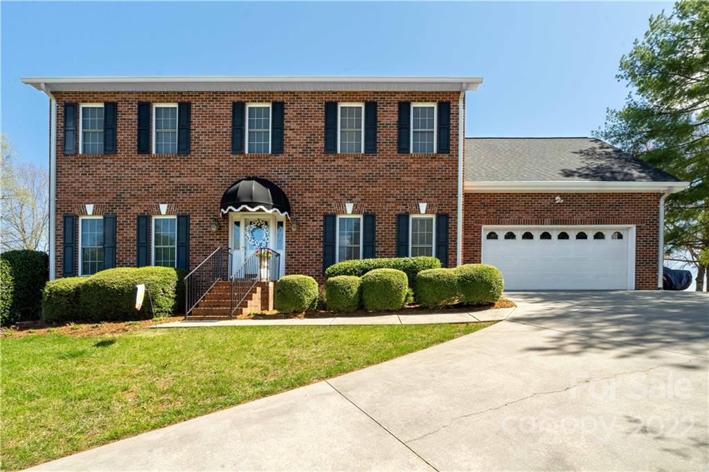 115 Mariners Point Lane Hickory NC 28601