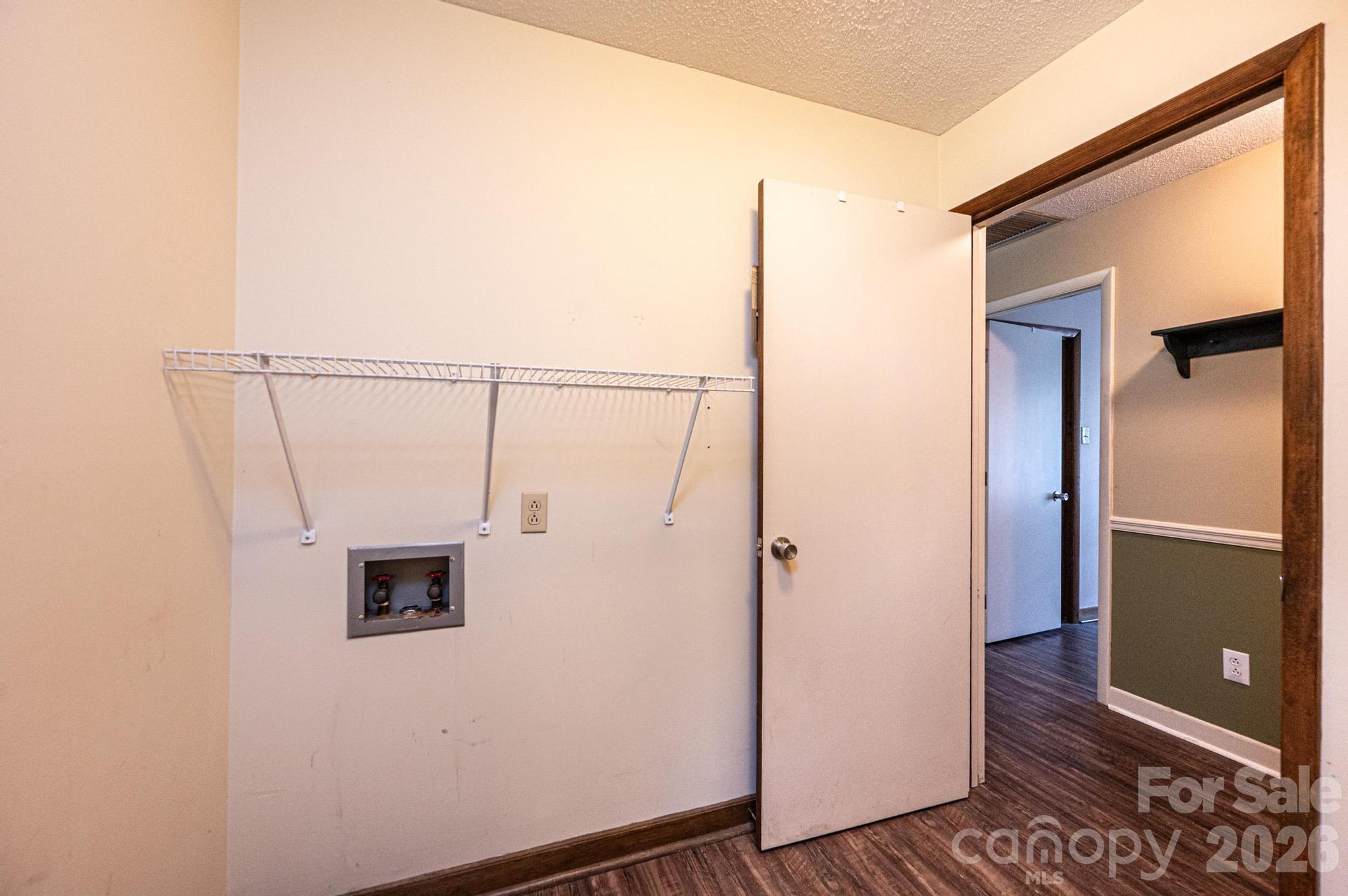 1250 21st Avenue NE Hickory NC 28601