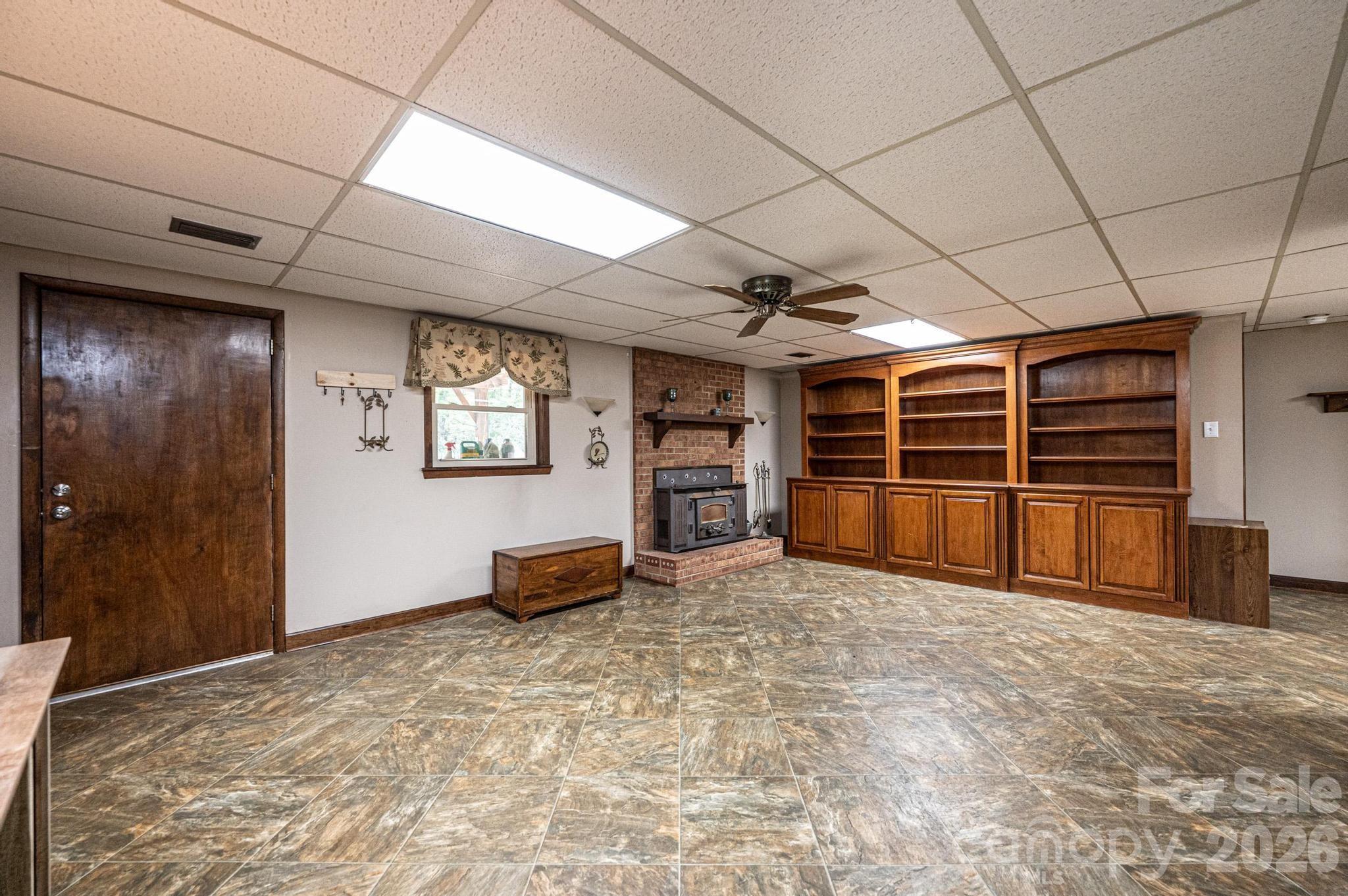 1250 21st Avenue NE Hickory NC 28601
