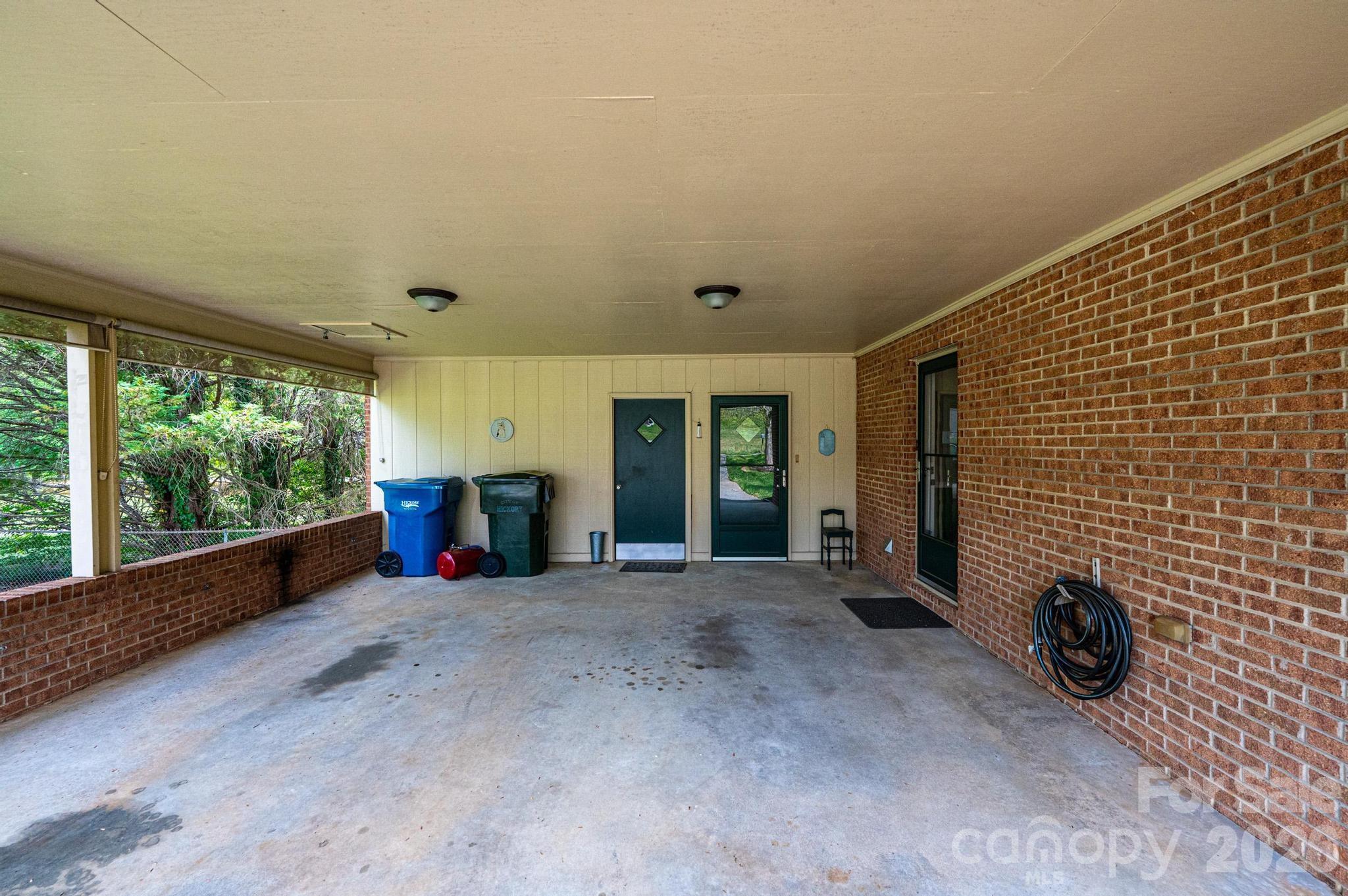 1250 21st Avenue NE Hickory NC 28601