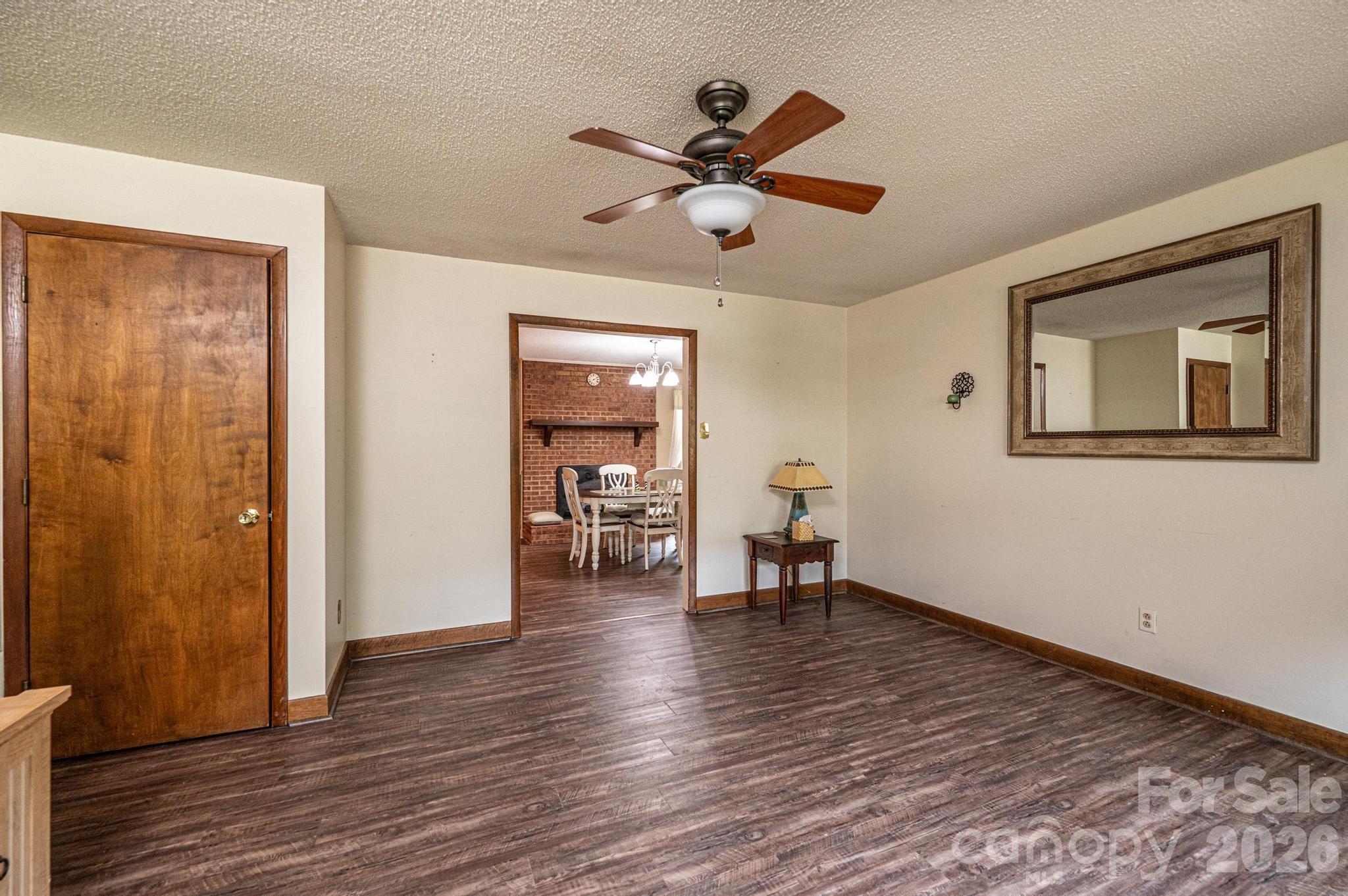 1250 21st Avenue NE Hickory NC 28601