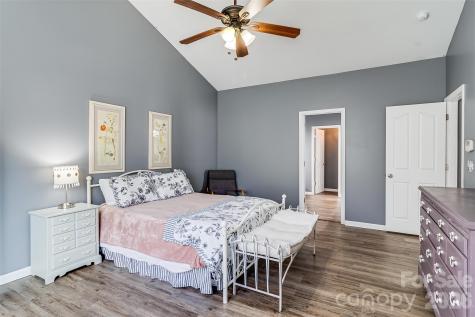 224 Morning Dew Lane Mount Holly NC 28120