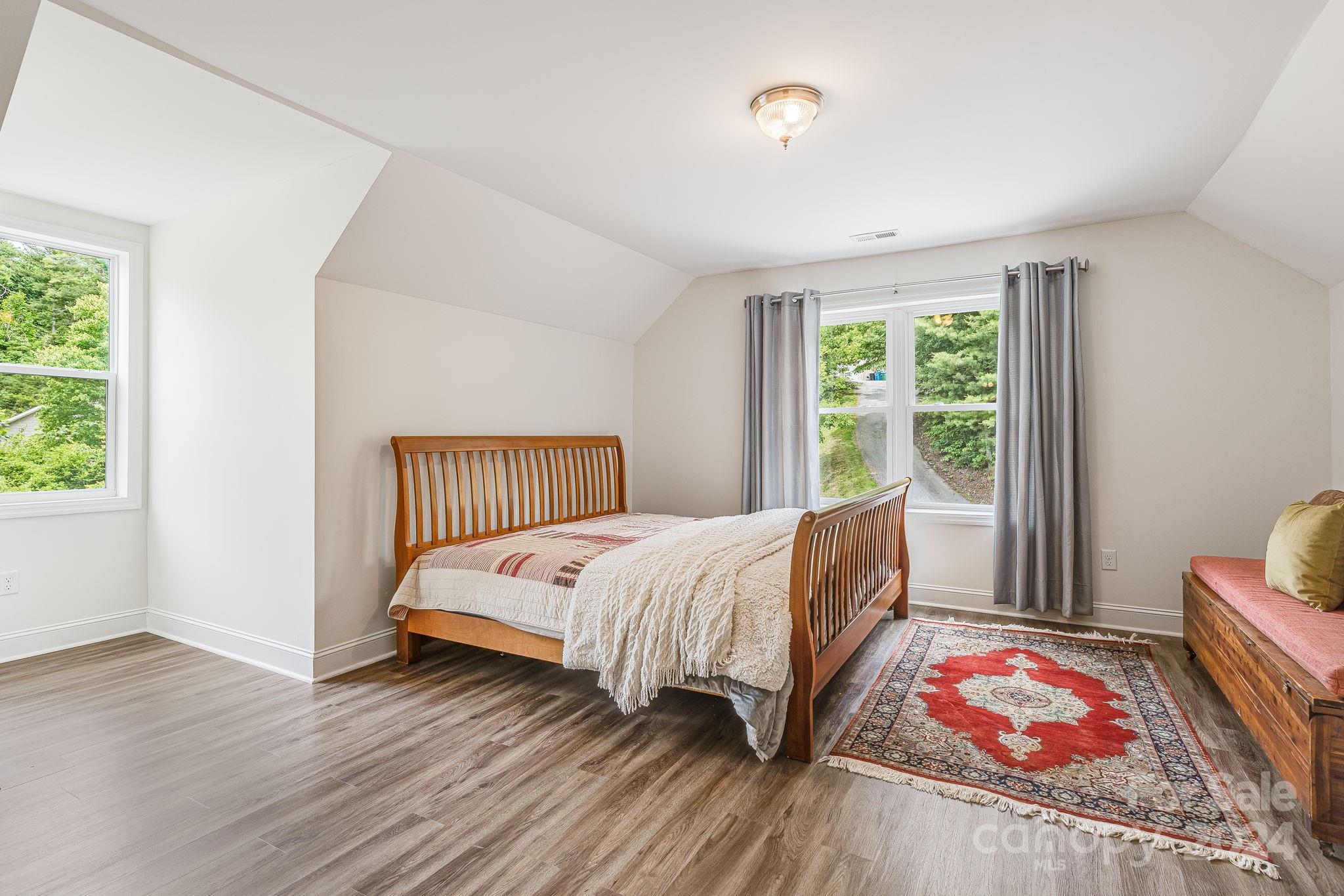 6 Hampton Lane Weaverville NC 28787