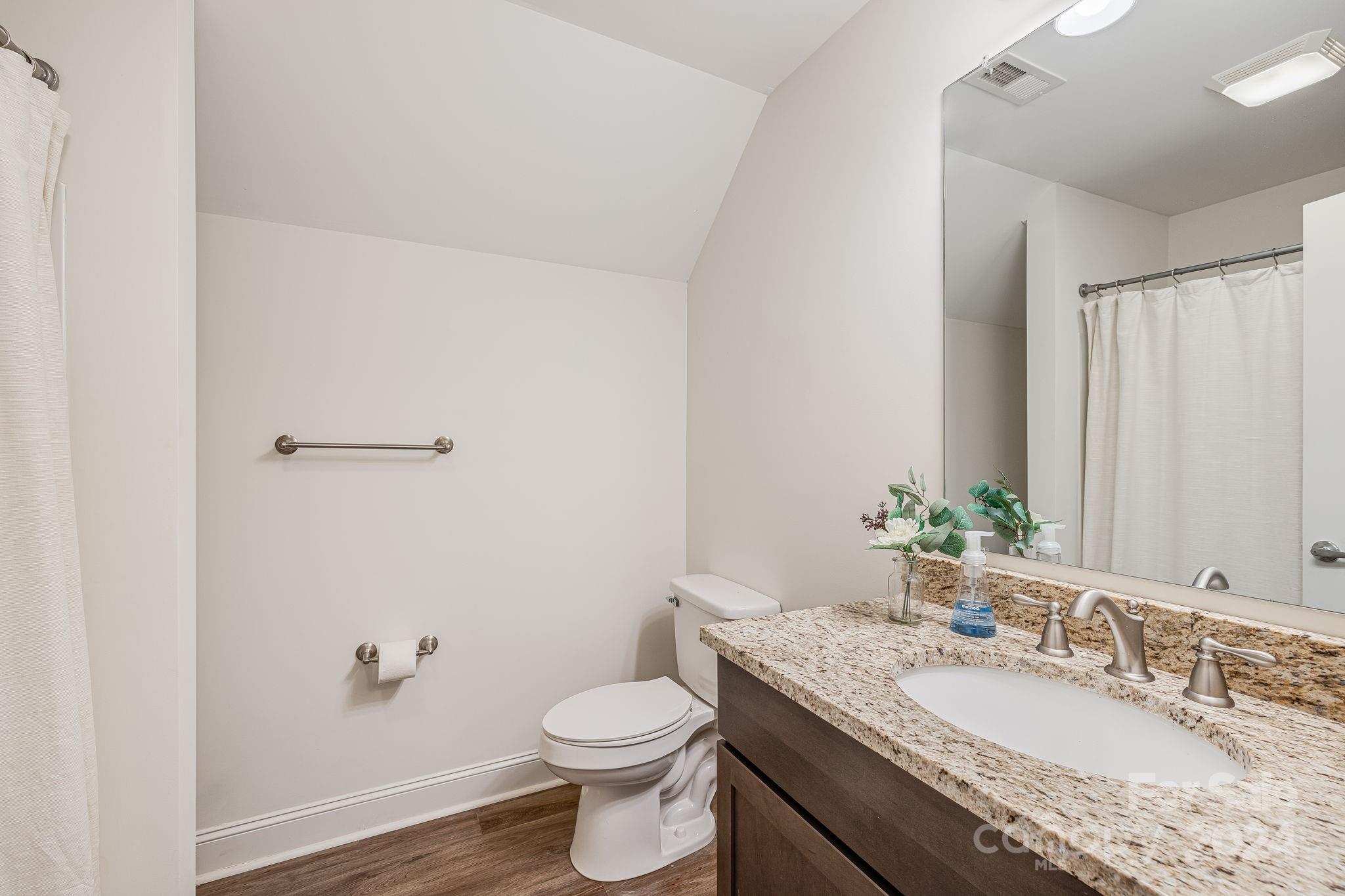6 Hampton Lane Weaverville NC 28787