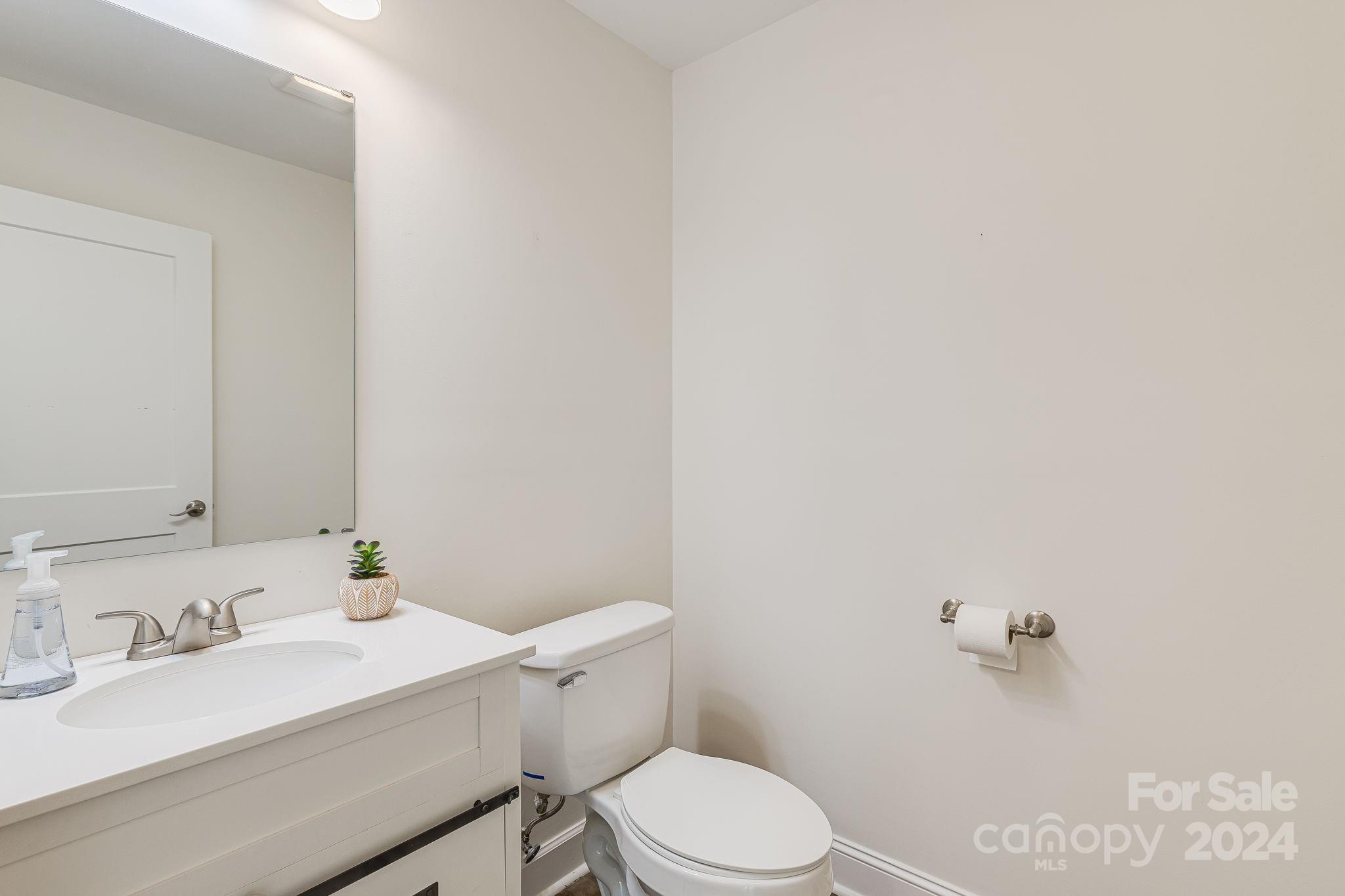 6 Hampton Lane Weaverville NC 28787