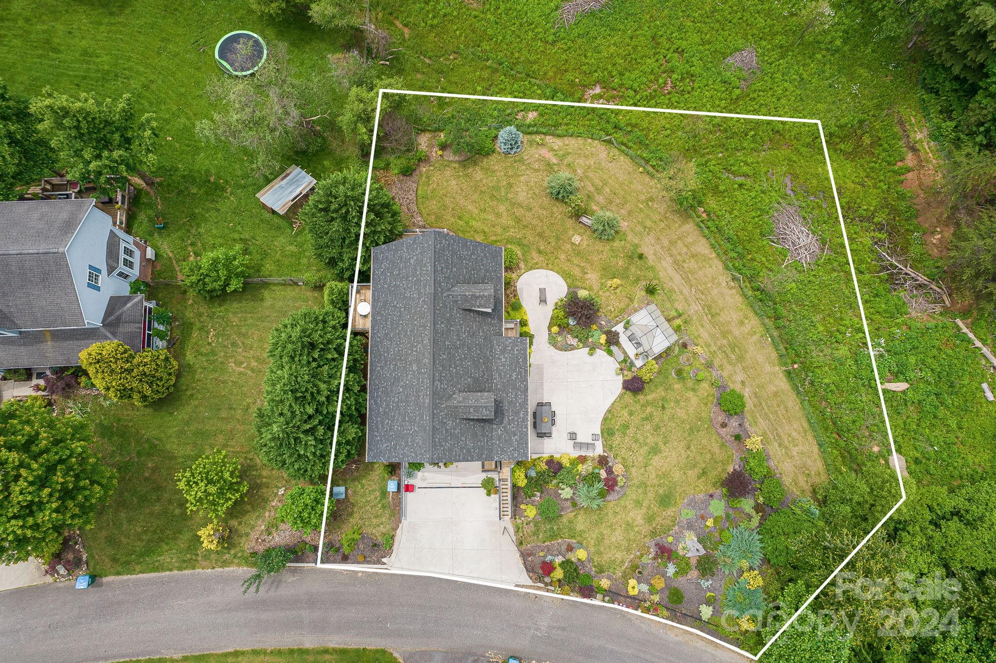 6 Hampton Lane Weaverville NC 28787