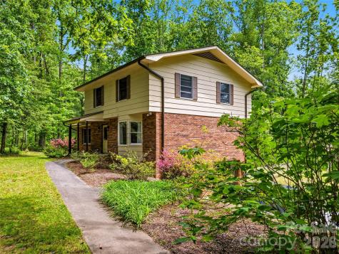 11 Woodmere Drive Arden NC 28704