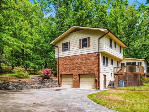 11 Woodmere Drive Arden NC 28704