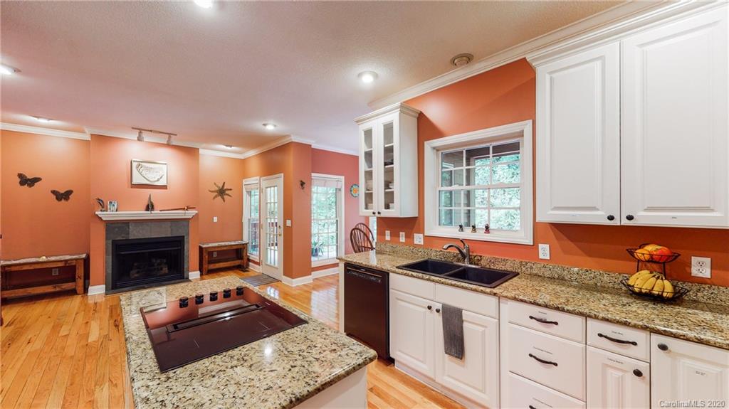 206 Stoney Knob Road Weaverville NC 28787