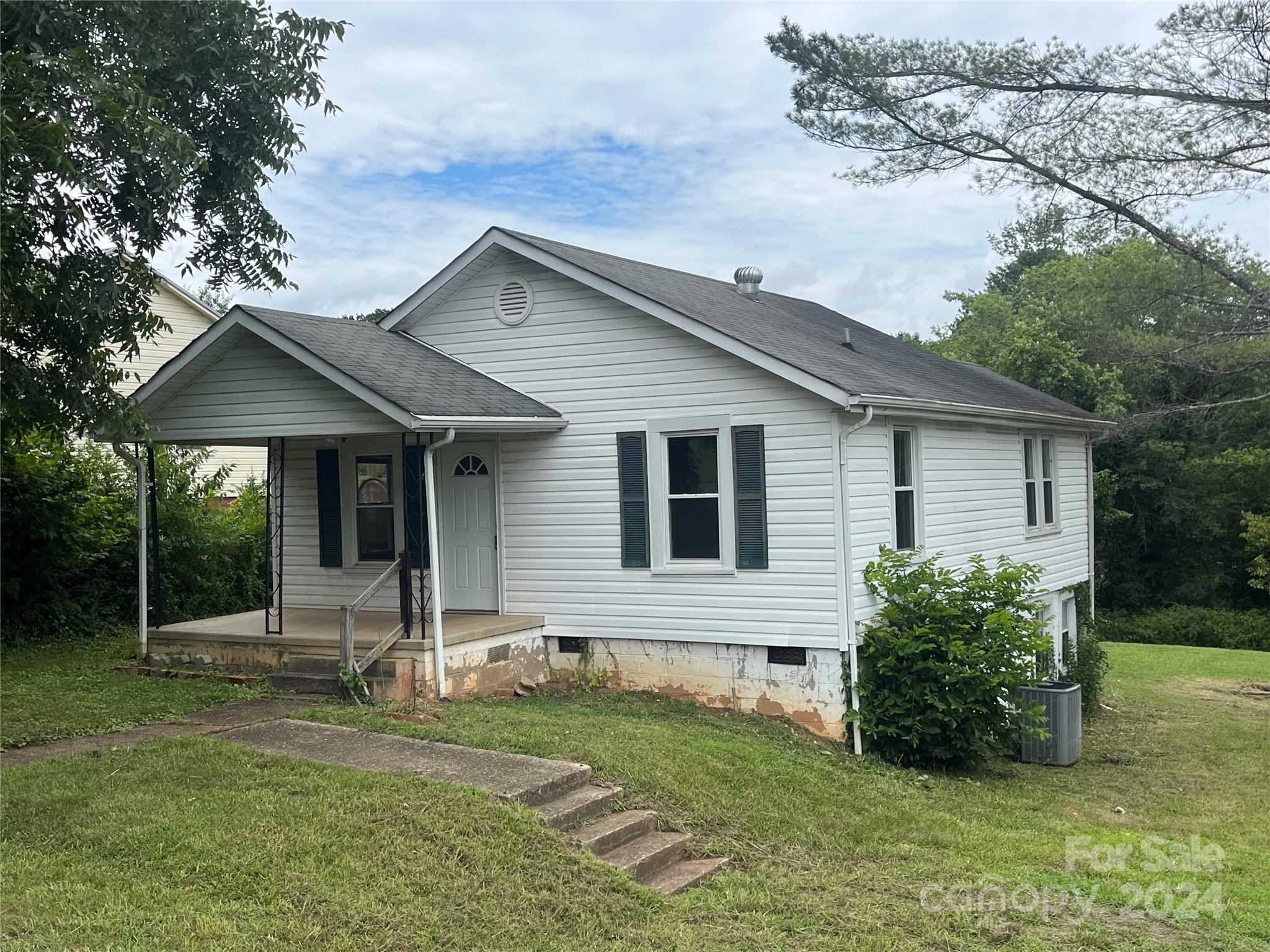 11 Beck Street Marion NC 28752
