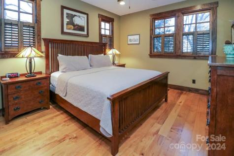 23 Chaucer Road Black Mountain NC 28711