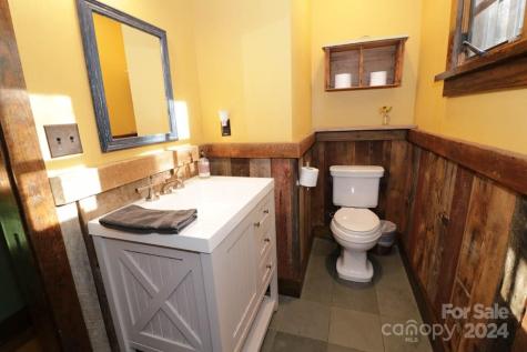 23 Chaucer Road Black Mountain NC 28711