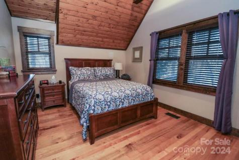 23 Chaucer Road Black Mountain NC 28711