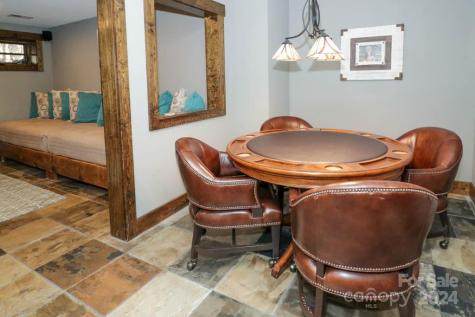 23 Chaucer Road Black Mountain NC 28711