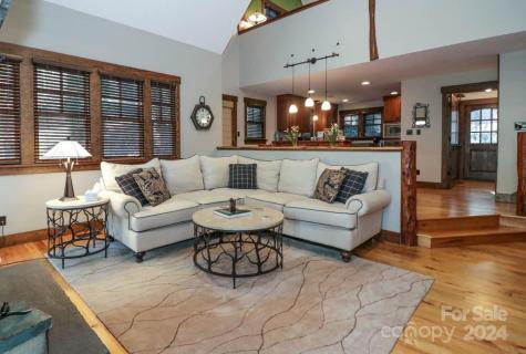 23 Chaucer Road Black Mountain NC 28711