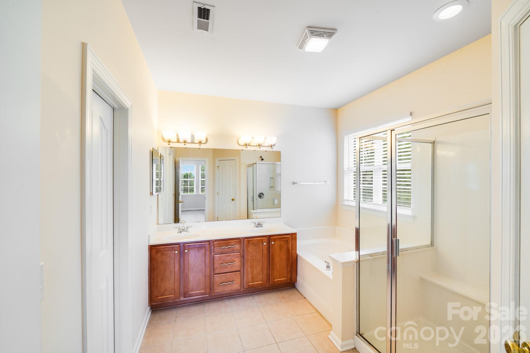 6227 Castlecove Road Charlotte NC 28278