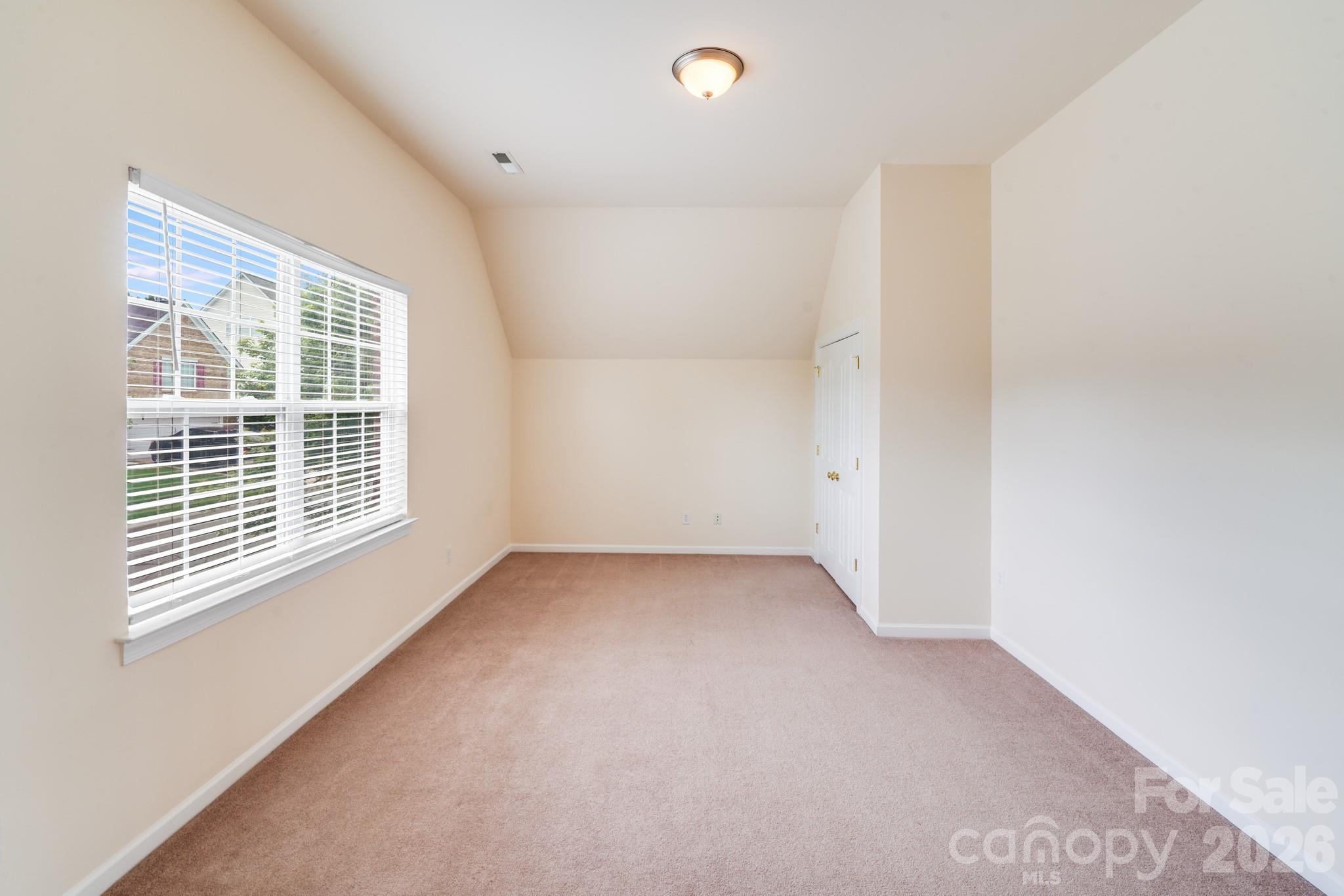 6227 Castlecove Road Charlotte NC 28278