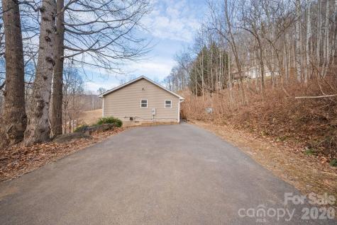 76 Hershel Lane Swannanoa NC 28778