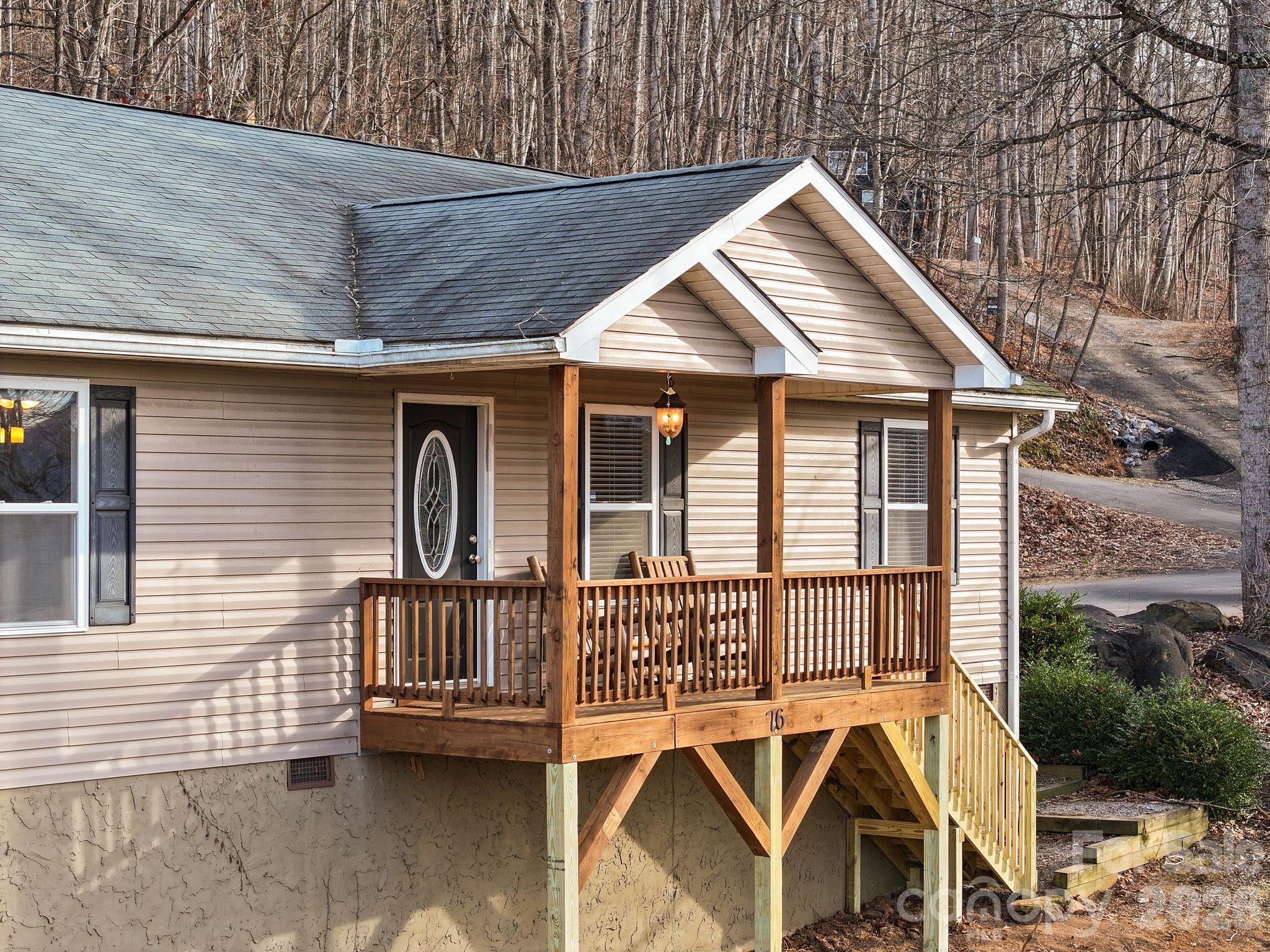 76 Hershel Lane Swannanoa NC 28778
