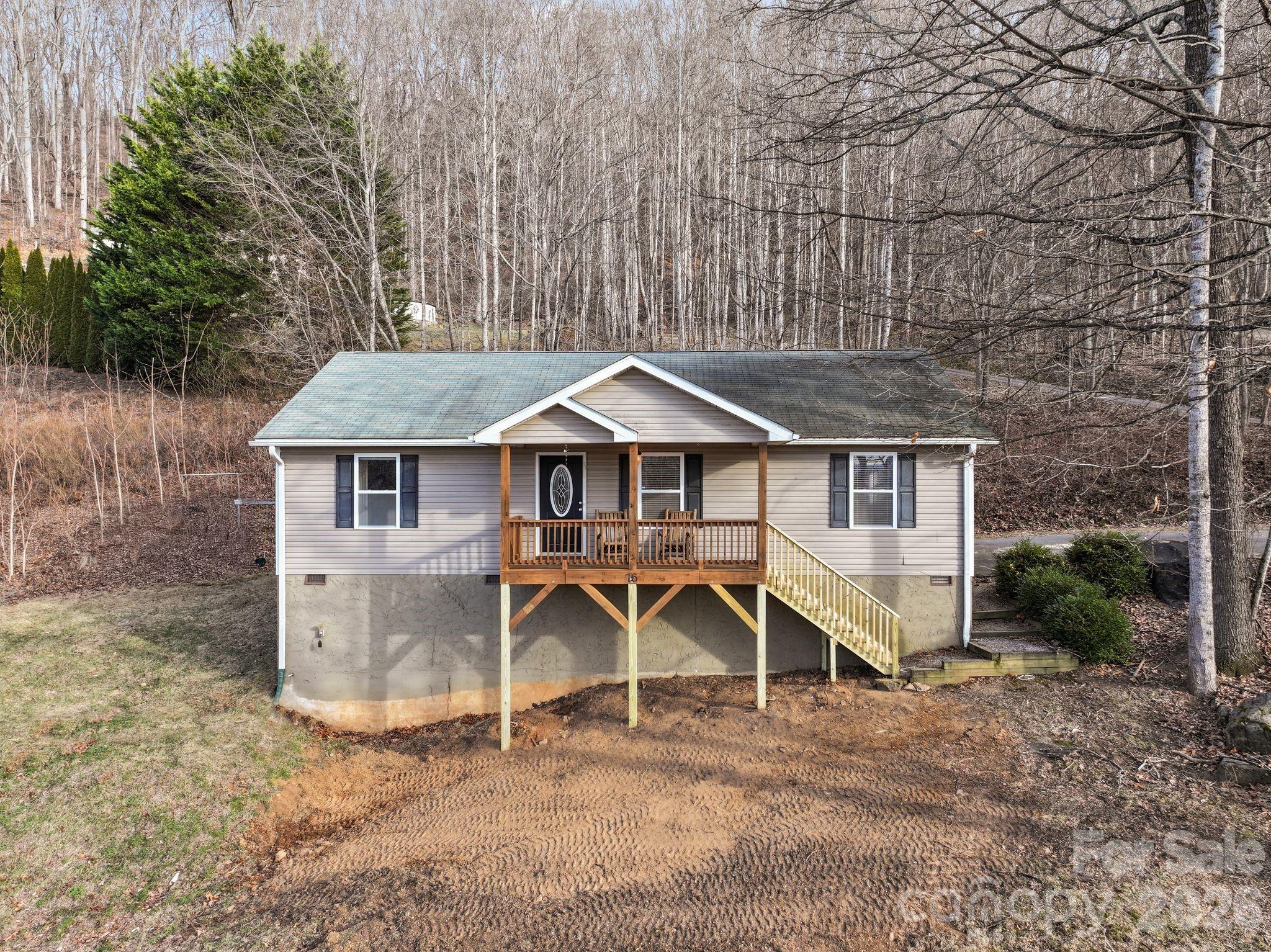 76 Hershel Lane Swannanoa NC 28778