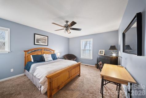 76 Hershel Lane Swannanoa NC 28778