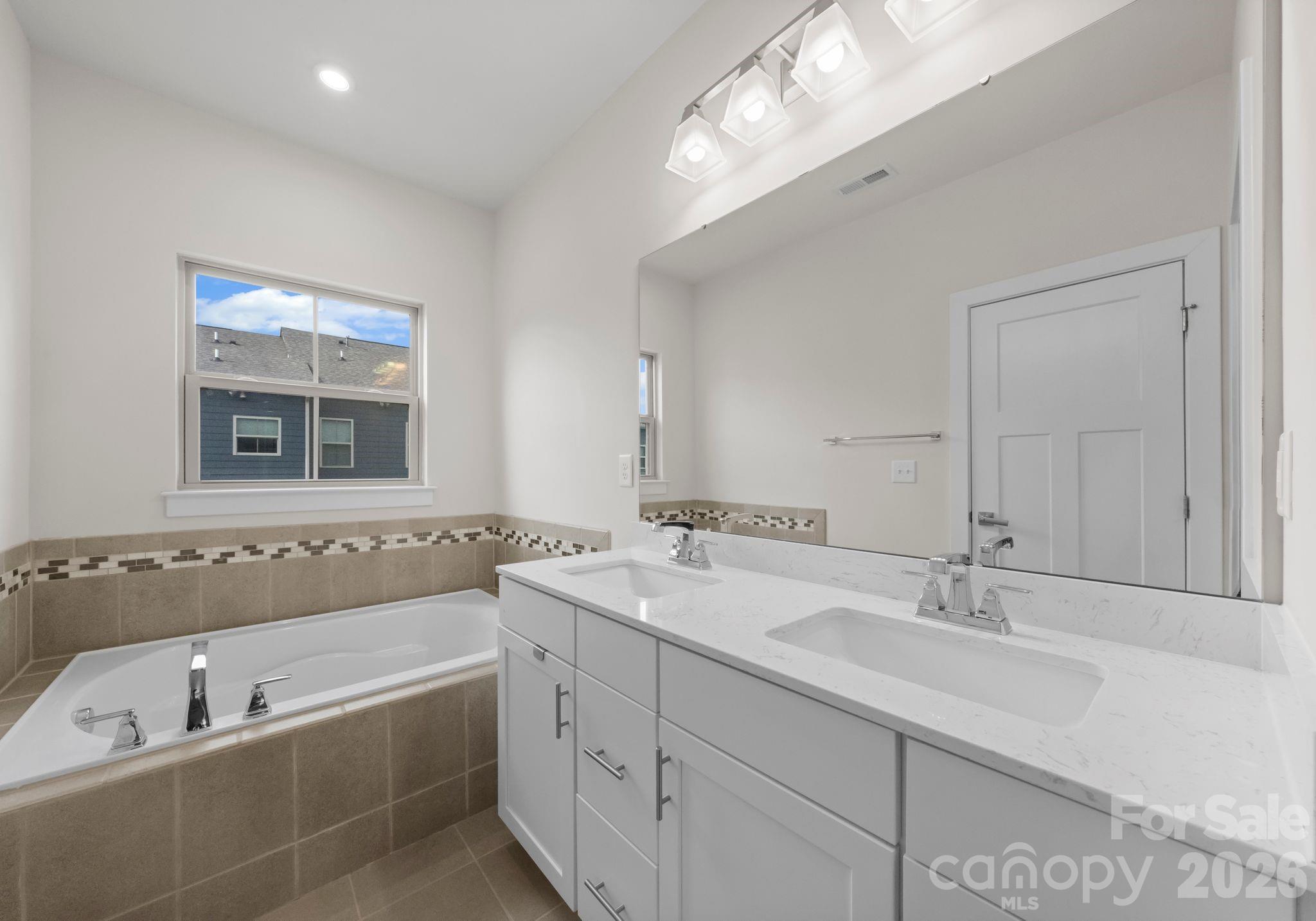 1835 Shumard Lane Charlotte NC 28205