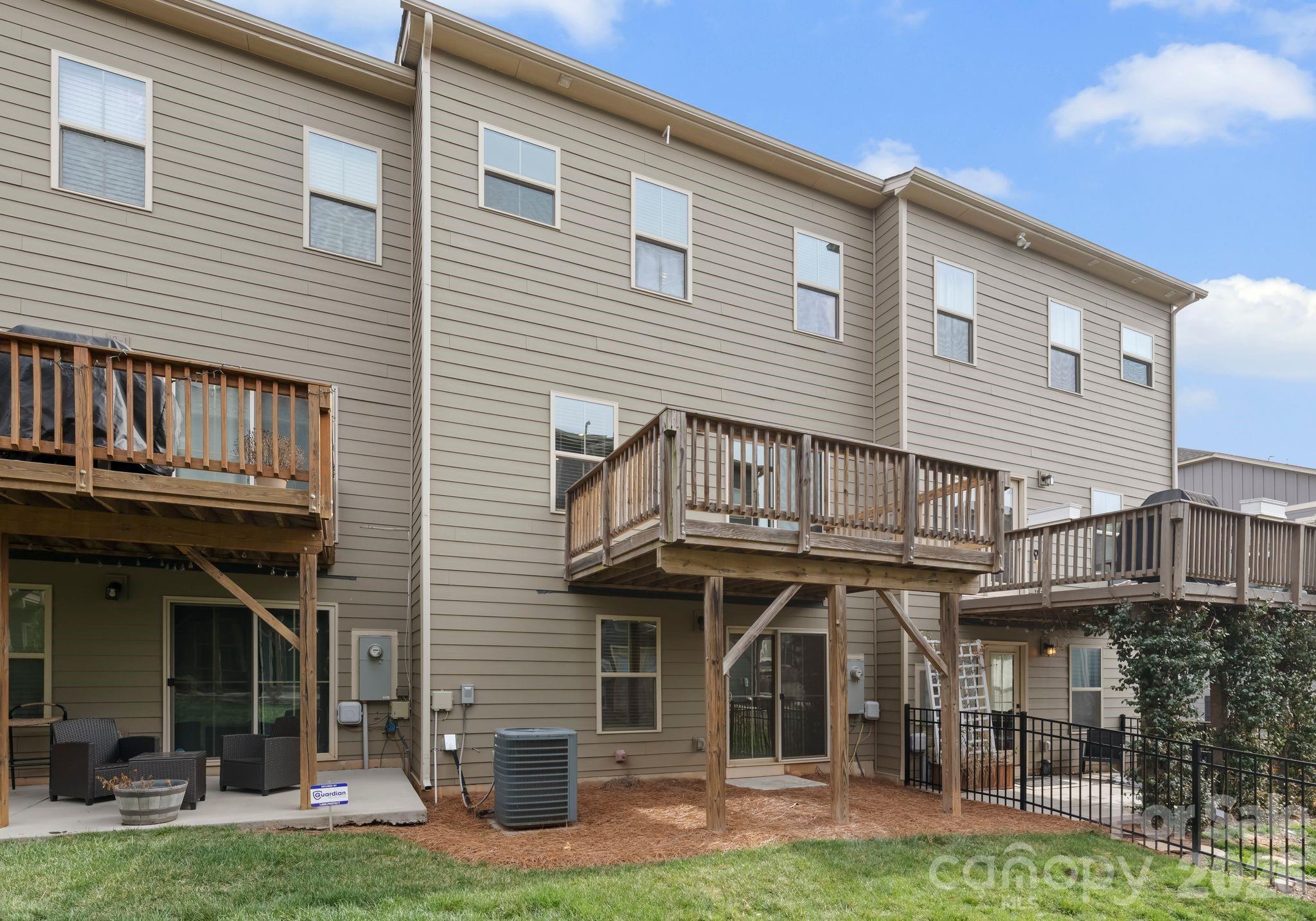 1835 Shumard Lane Charlotte NC 28205