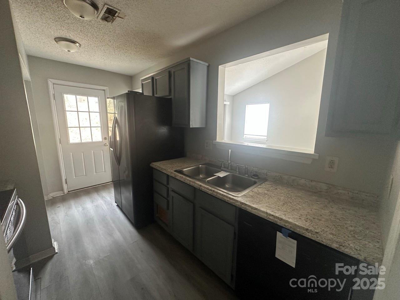 2000 Teddington Drive Charlotte NC 28214