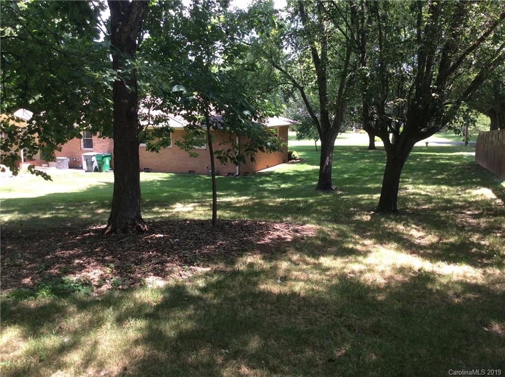 138 Laburn Avenue Charlotte NC 28214