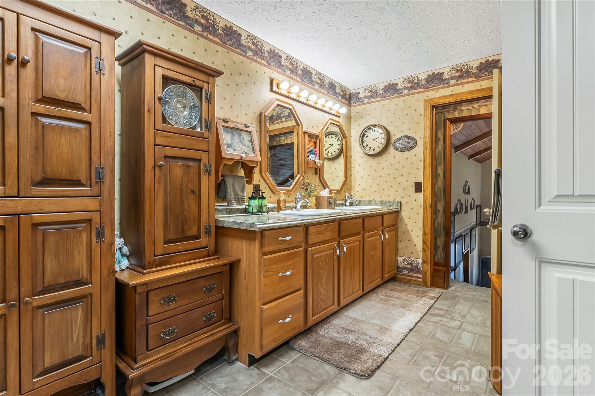 5809 Old Nc 18 Connelly Springs NC 28612