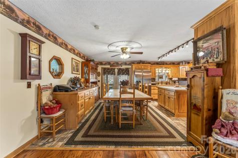 5809 Old Nc 18 Connelly Springs NC 28612