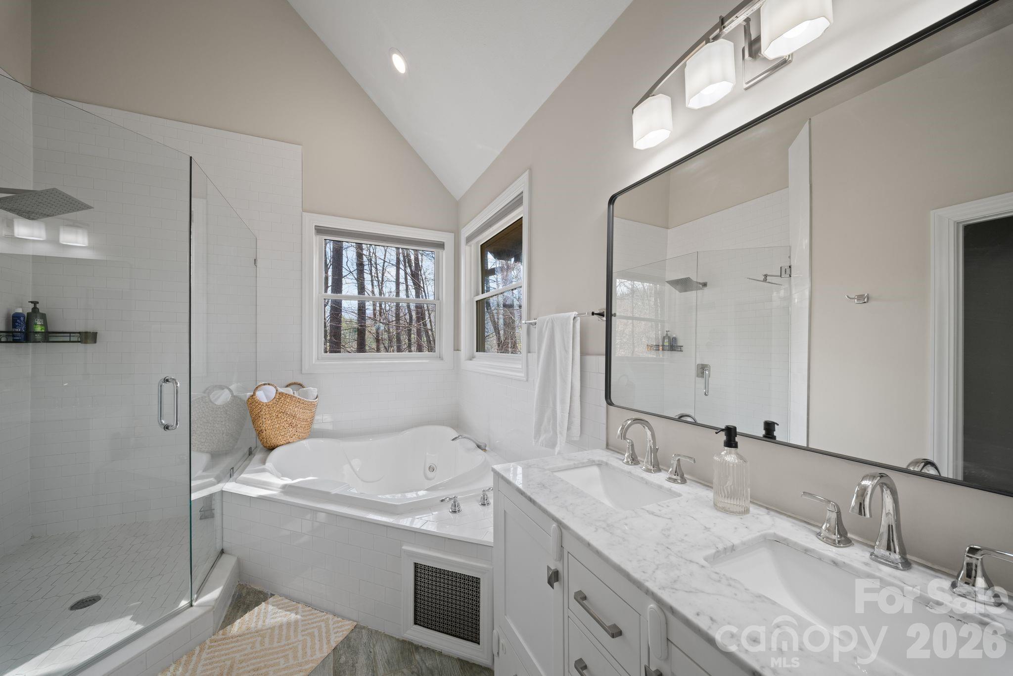 104 Black Hawk Ridge Weaverville NC 28787