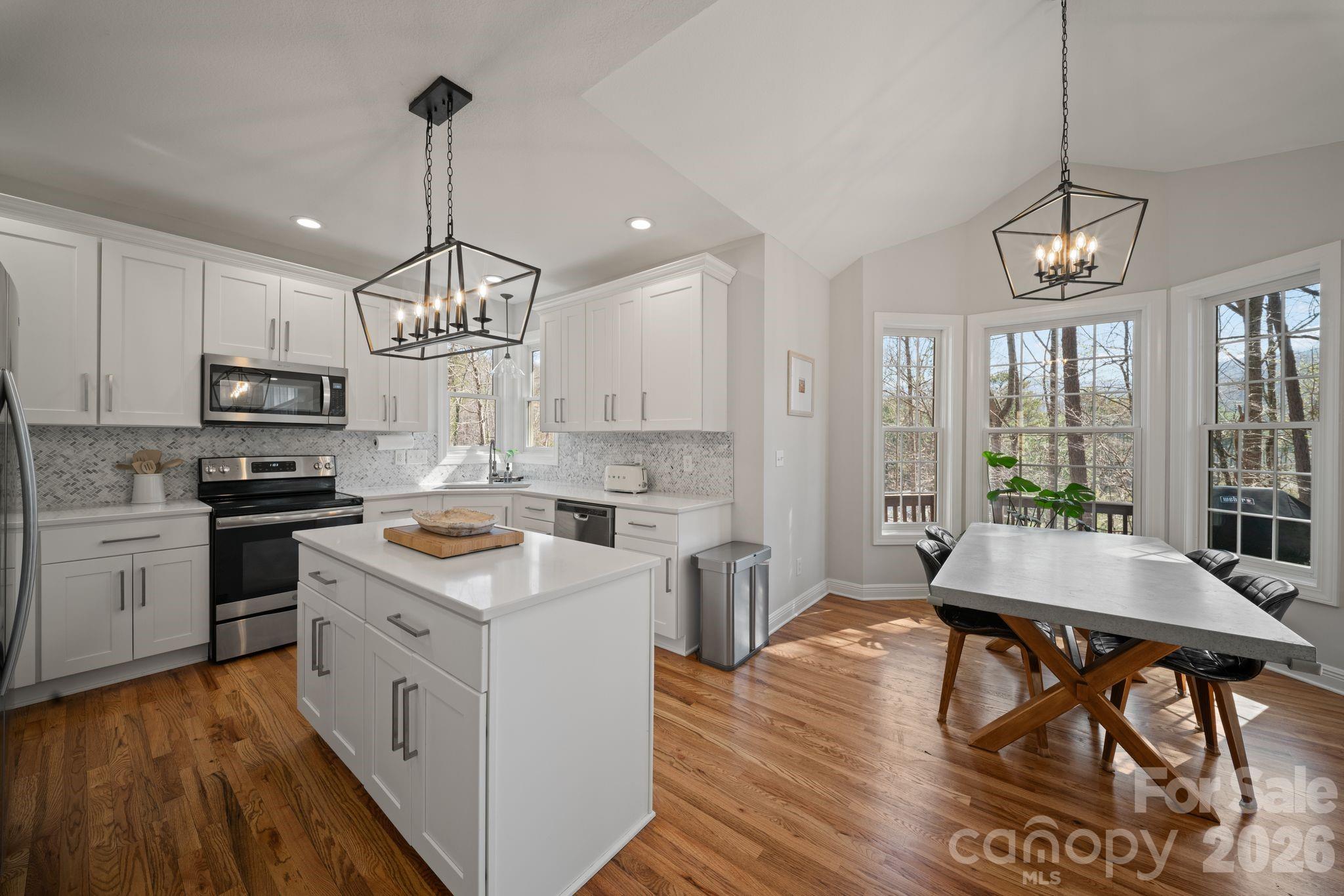 104 Black Hawk Ridge Weaverville NC 28787