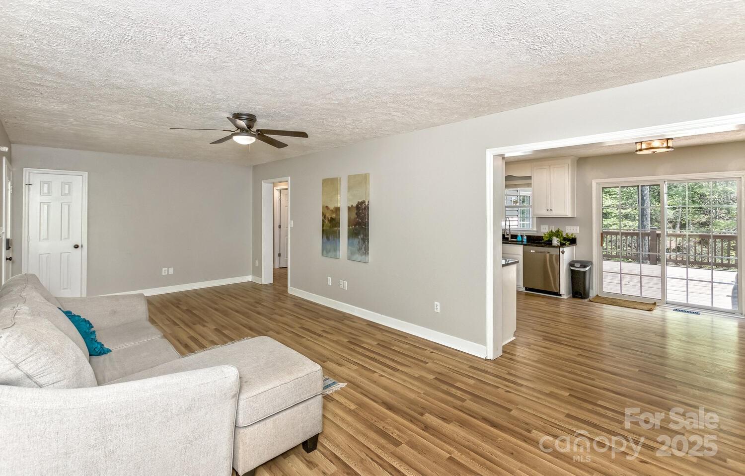 689 New Haw Creek Road Asheville NC 28805