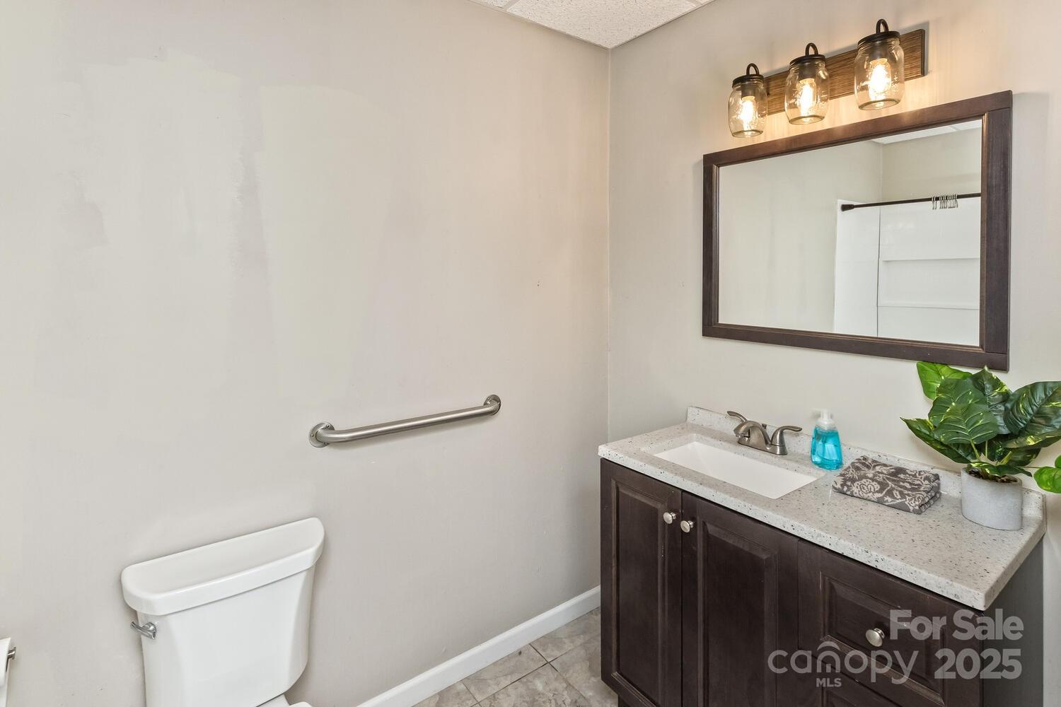 689 New Haw Creek Road Asheville NC 28805