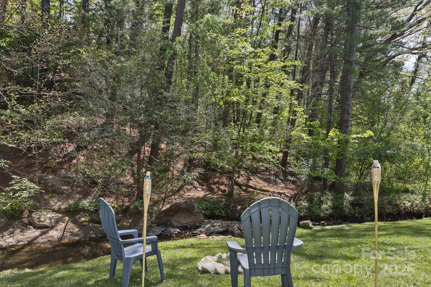 689 New Haw Creek Road Asheville NC 28805