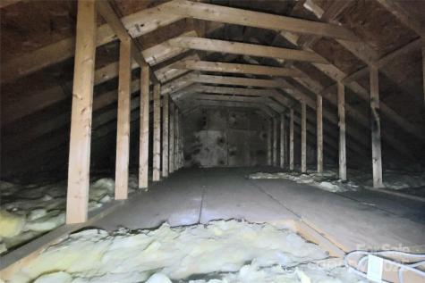689 New Haw Creek Road Asheville NC 28805