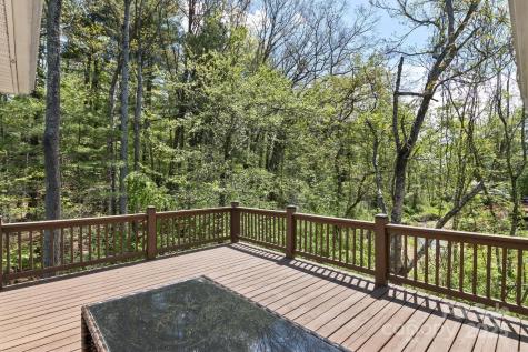 689 New Haw Creek Road Asheville NC 28805