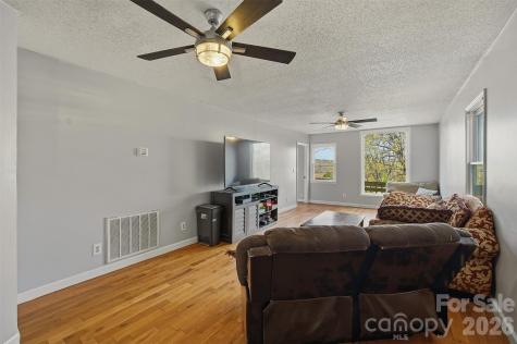1095 Elm Circle Granite Falls NC 28630