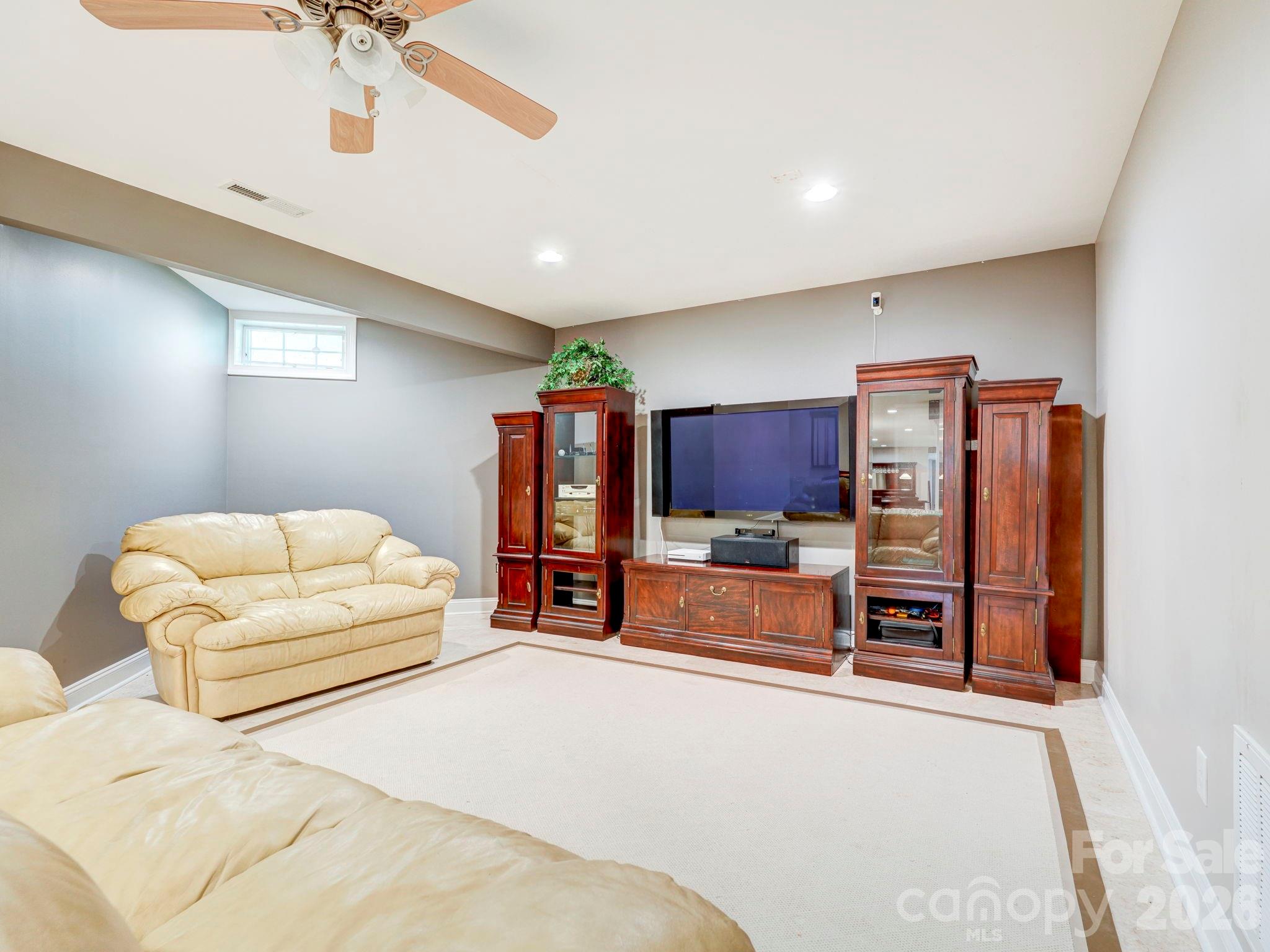 725 Wild Berry Court Waxhaw NC 28173