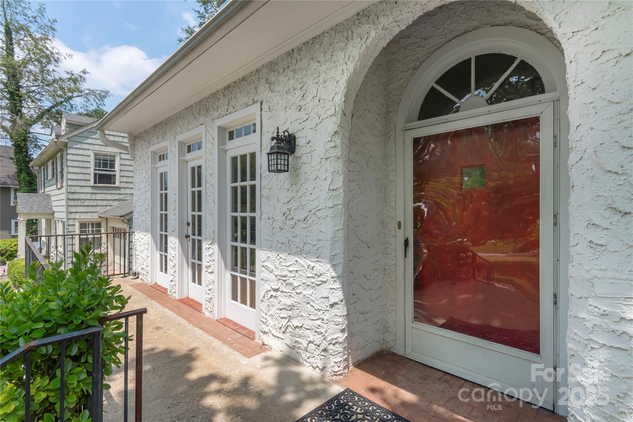 118 Glen Falls Road Asheville NC 28804