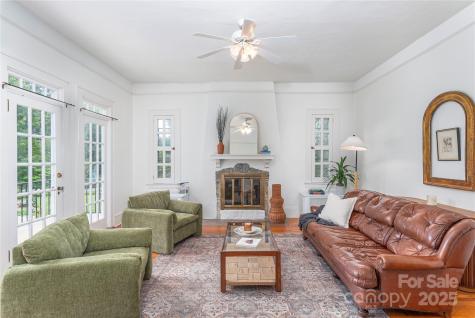 118 Glen Falls Road Asheville NC 28804