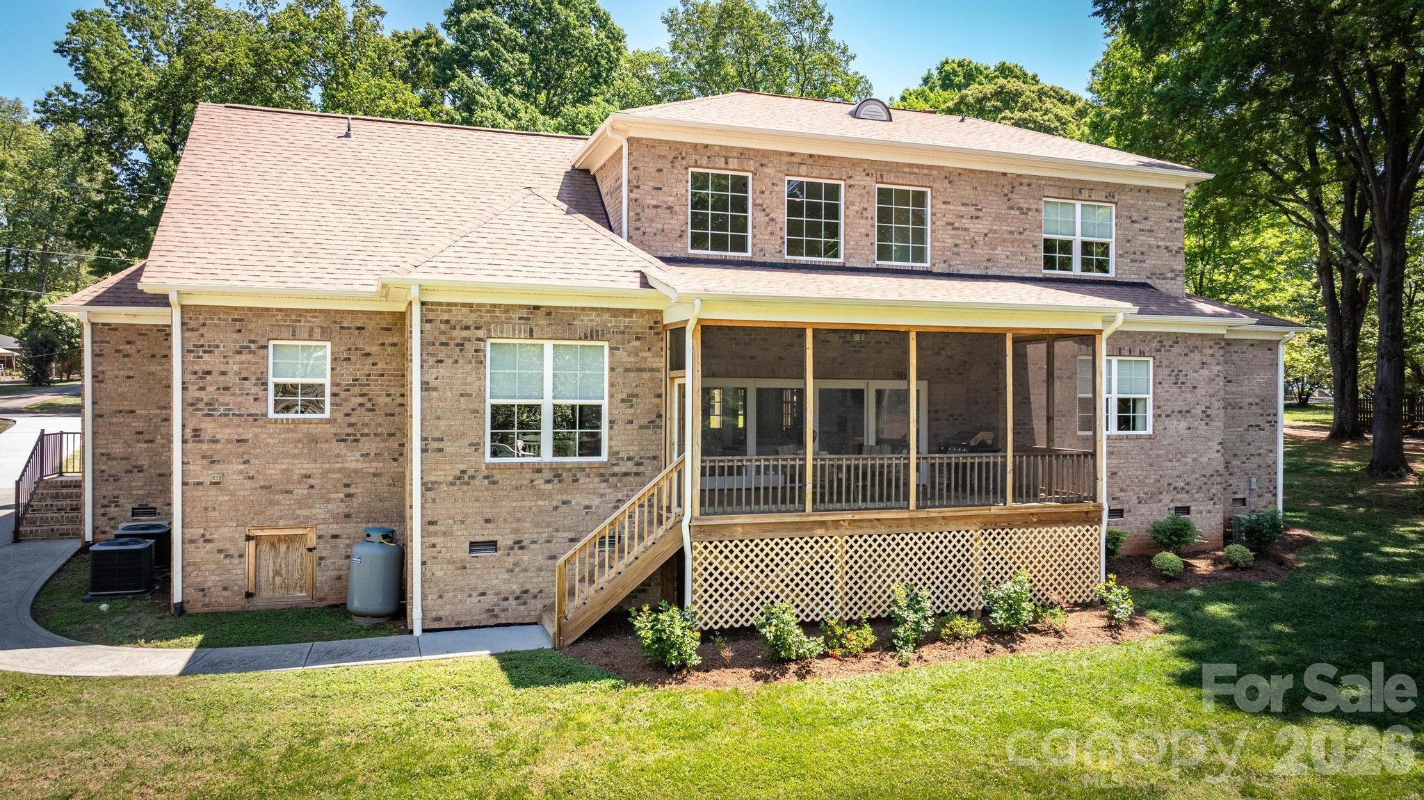 123 Lakefront Drive Mooresville NC 28117