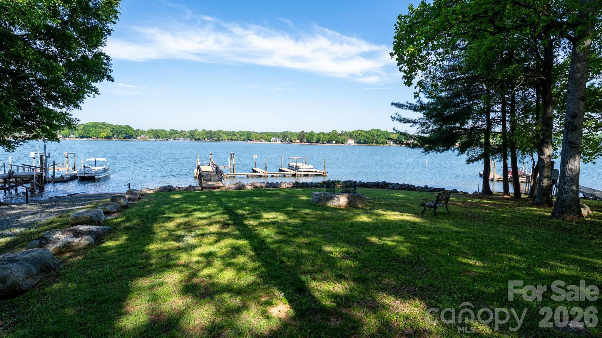 123 Lakefront Drive Mooresville NC 28117