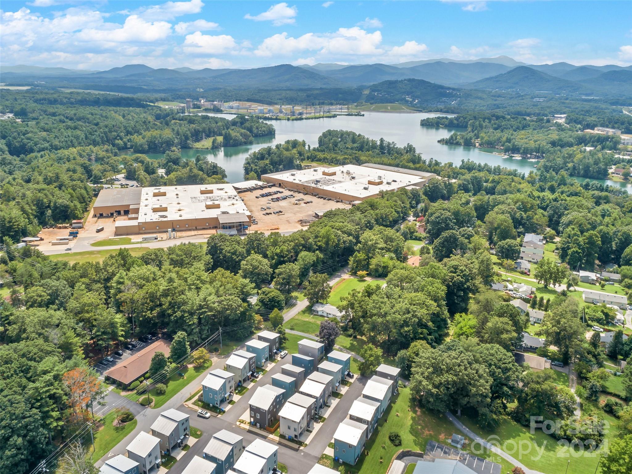 58 W Cascade Street Arden NC 28704