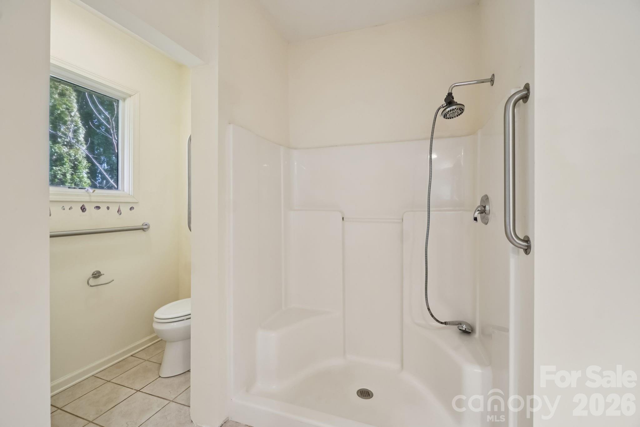 39 Beaumont Drive Hendersonville NC 28739
