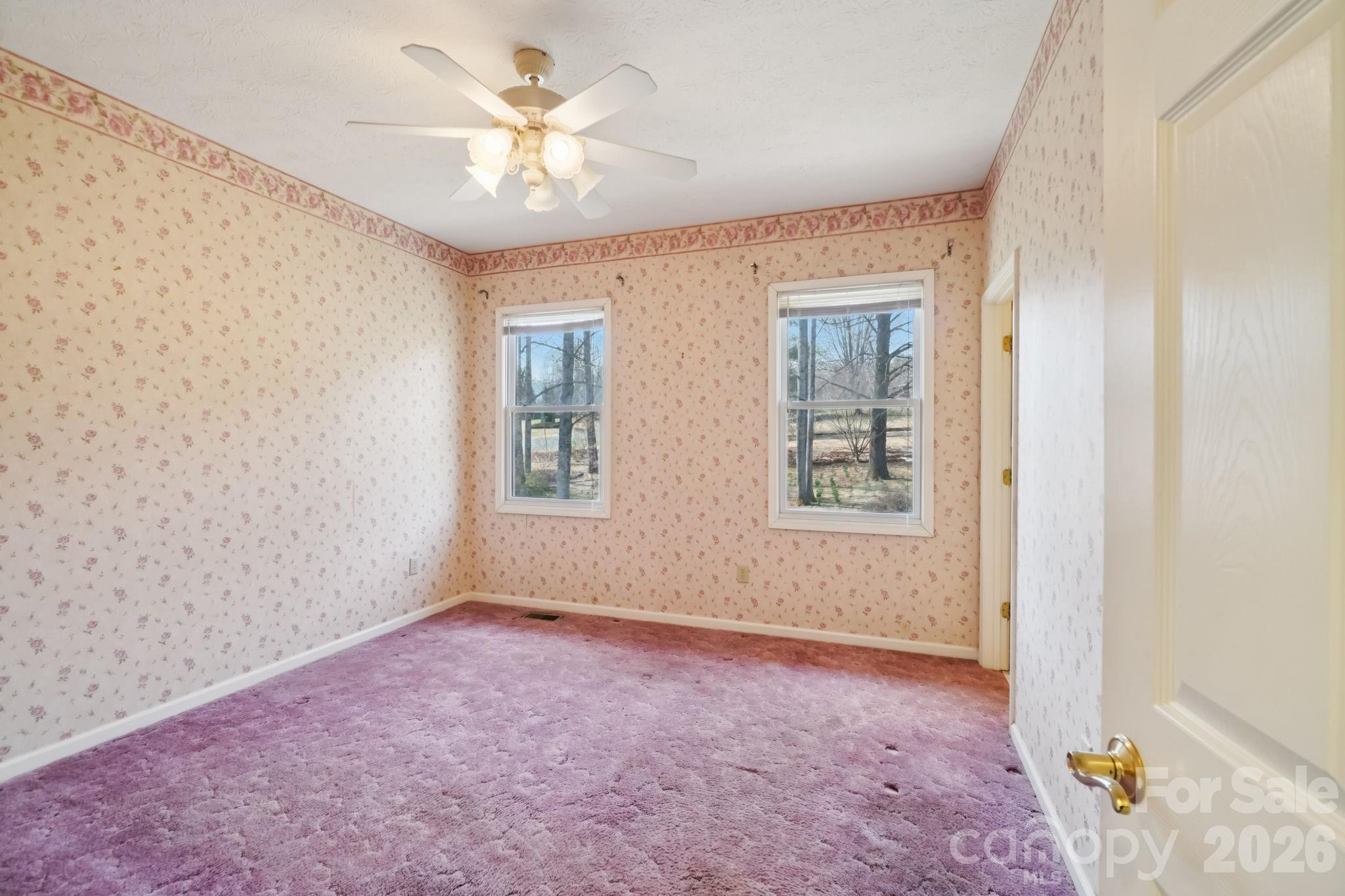 39 Beaumont Drive Hendersonville NC 28739